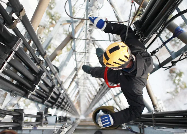 Power Tools Do Linemen Use