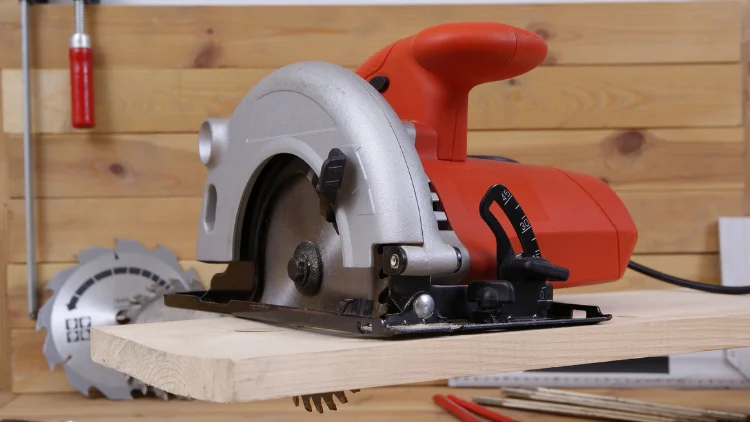 Circular Saws
