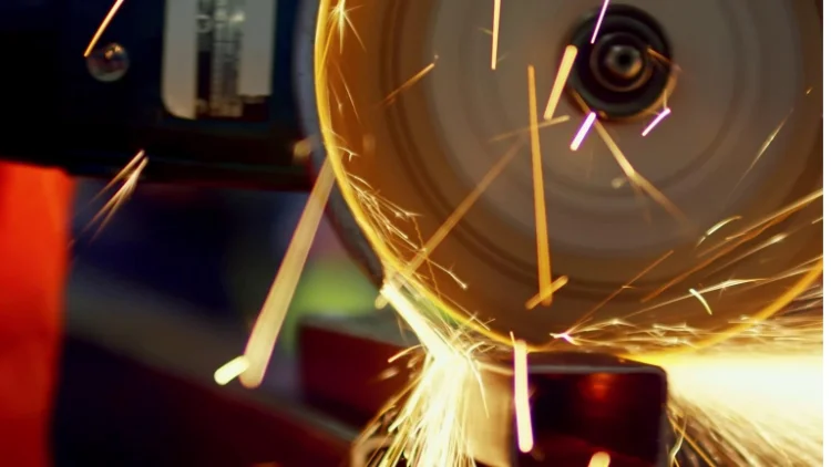 Circular saw cutting metal