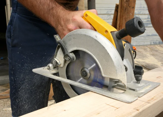 circular saw