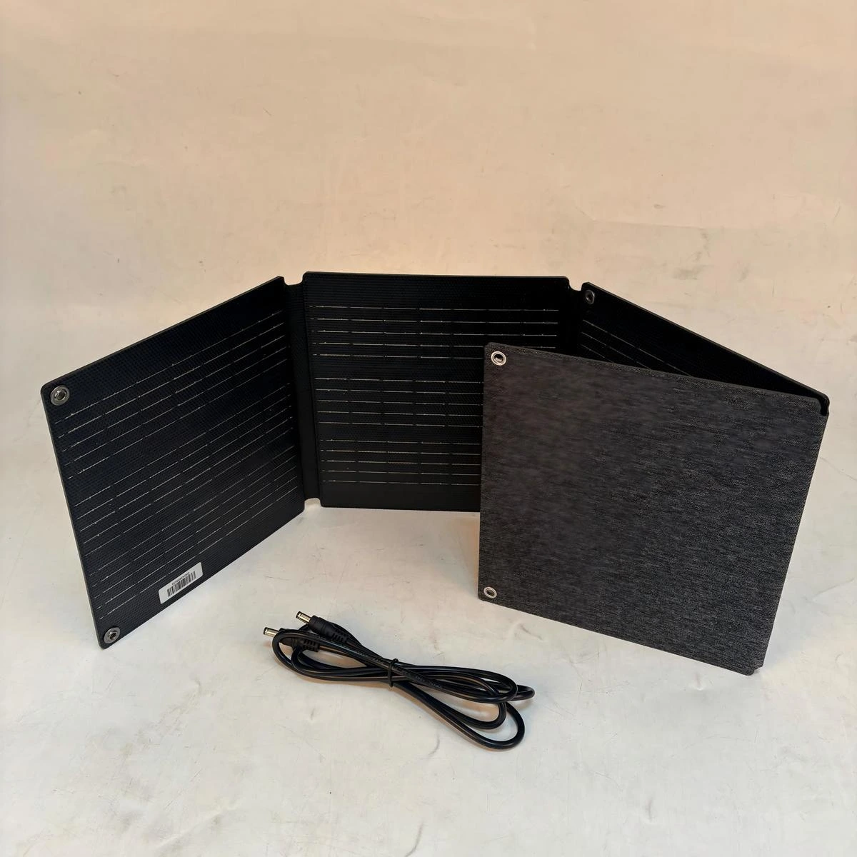 PC6498F – 30W Opvoubare Sonpaneel - Image 2